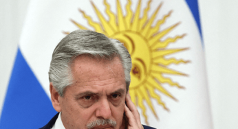 El presidente saliente Alberto Fernández se mudará a España dejando Argentina sumida en una grave crisis